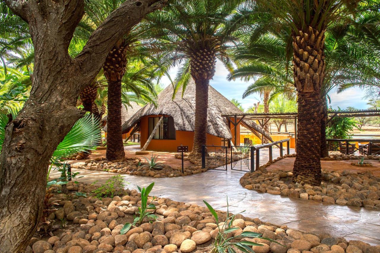 Omaruru Game Lodge エクステリア 写真