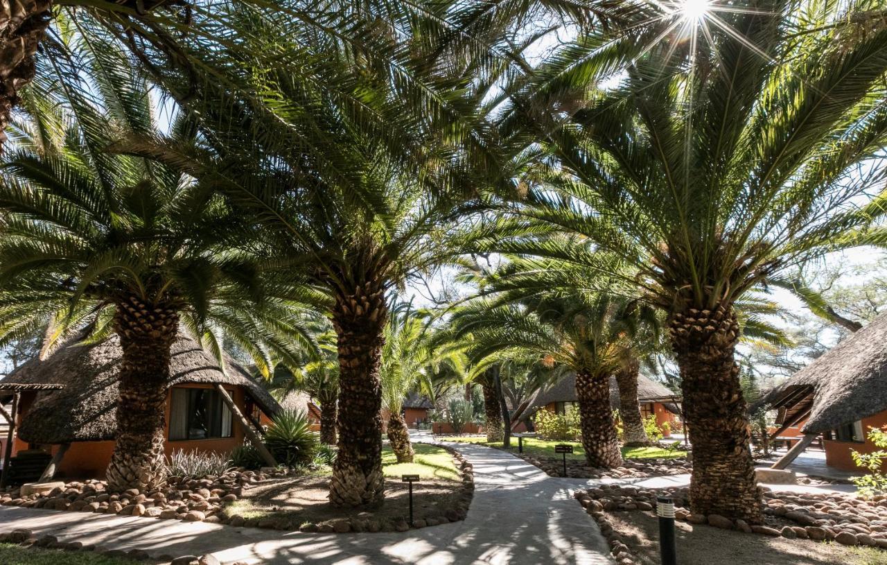 Omaruru Game Lodge エクステリア 写真